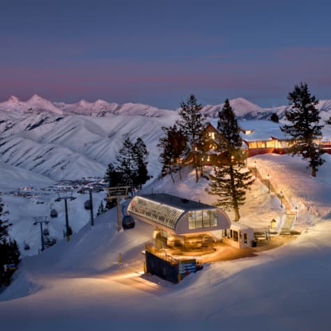 svr_roundhouse_scenic_pano_winter_2012_syms_kevin_2