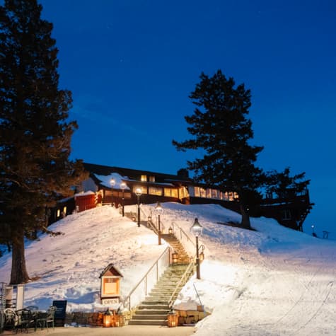 svr_roundhouse_wedding_austinandrussellwelcomeparty-182